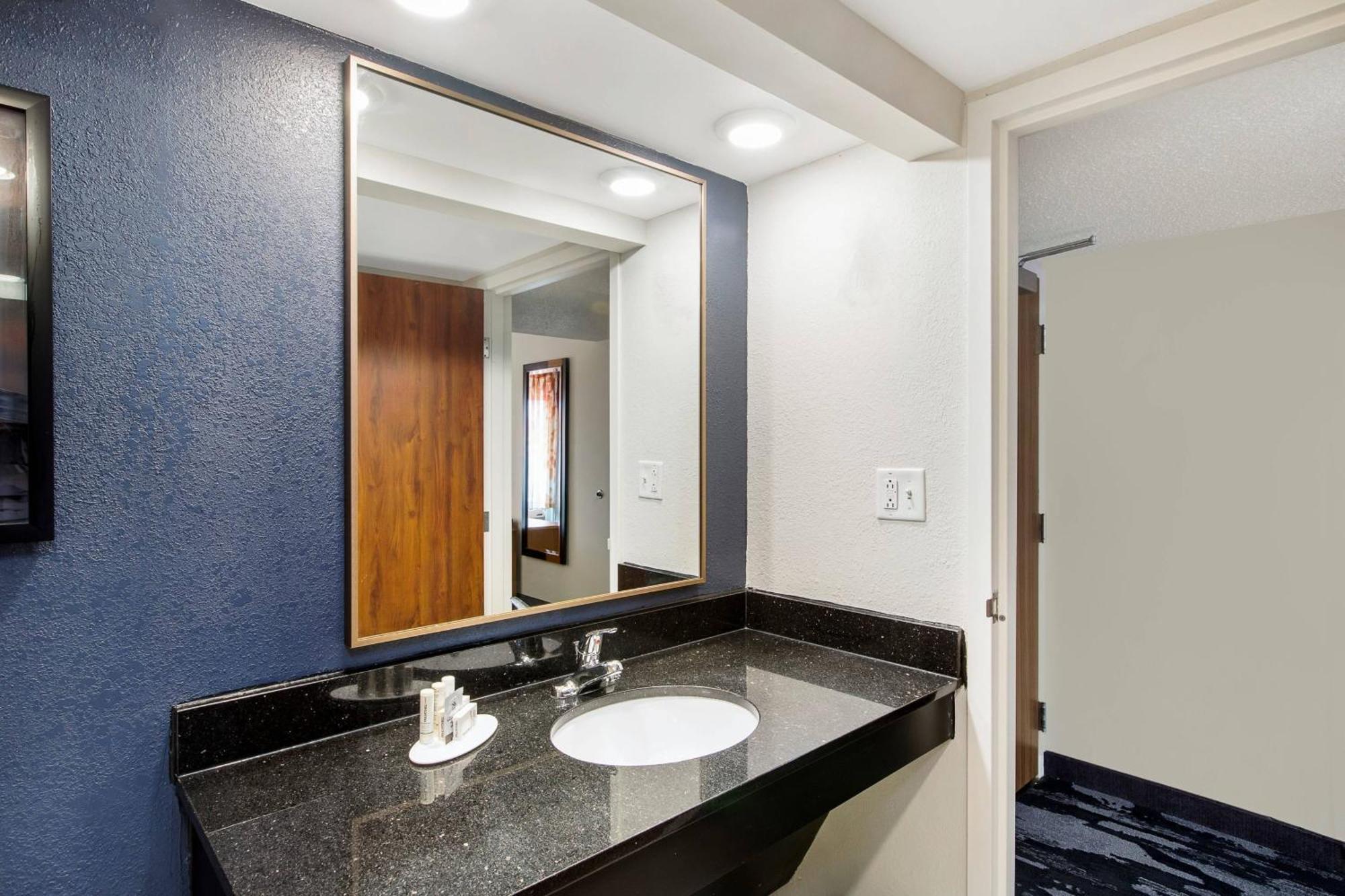 Fairfield Inn By Marriott Evansville East Exterior photo