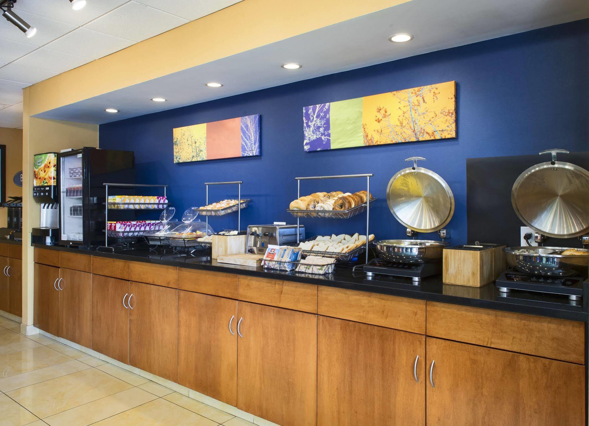 Fairfield Inn By Marriott Evansville East Exterior photo
