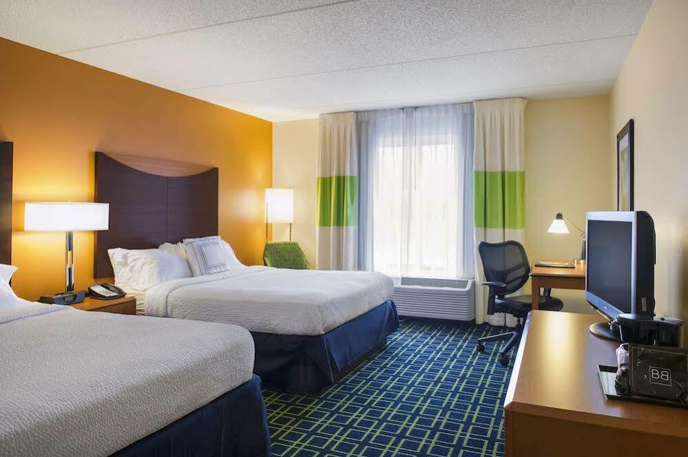 Fairfield Inn By Marriott Evansville East Exterior photo