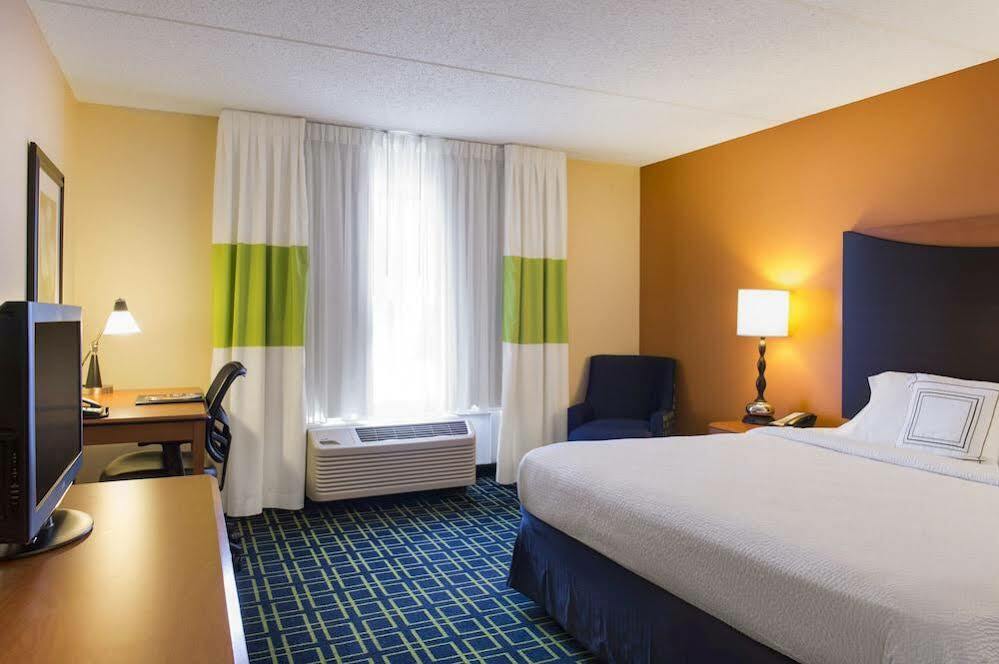 Fairfield Inn By Marriott Evansville East Exterior photo